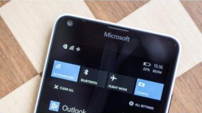 Microsoft Akıllı Telefon Sekt&ouml;r&uuml;ne Yenildi