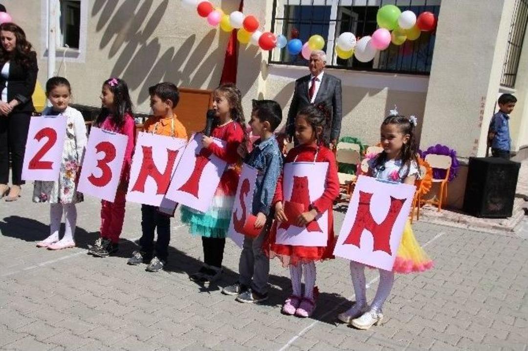 Varto&rsquo;da 23 Nisan Kutlamaları