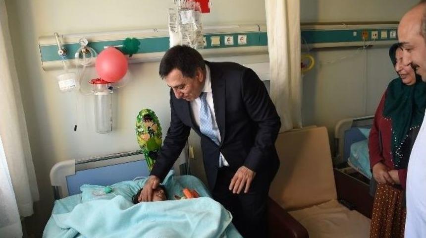 Hasta &Ccedil;ocuklar Unutulmadı