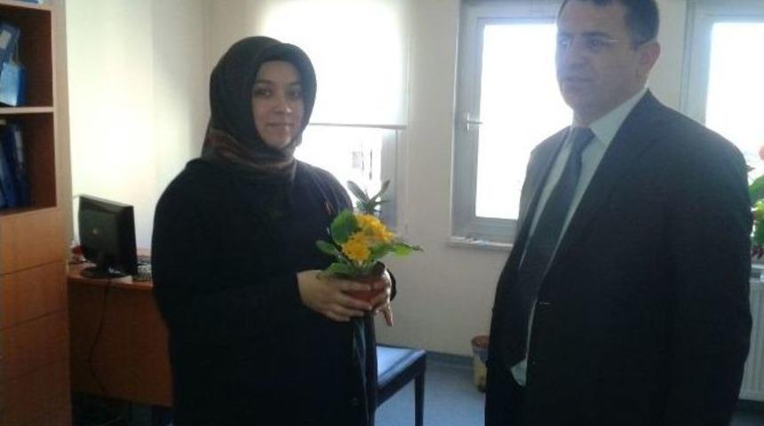 Arslan Ebeler Haftasını Kutladı