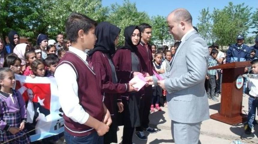 Darge&ccedil;it&rsquo;te 23 Nisan Coşkuyla Kutlandı