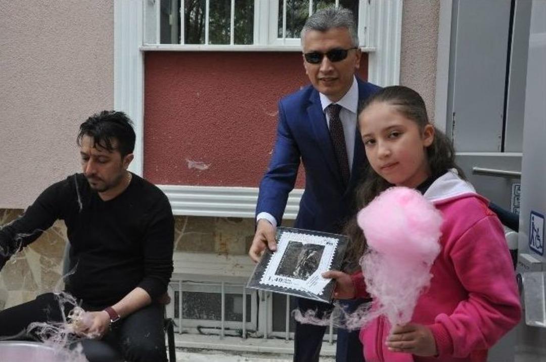 Sandıklı&rsquo;da 23 Nisan Coşku İle Kutlandı