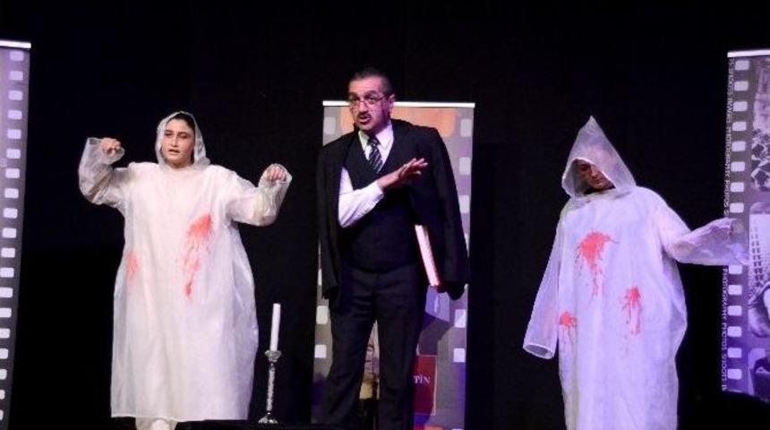 Giresun&rsquo;da "cumhuriyetin İlk Sedası" Oyunu Sahnelendi