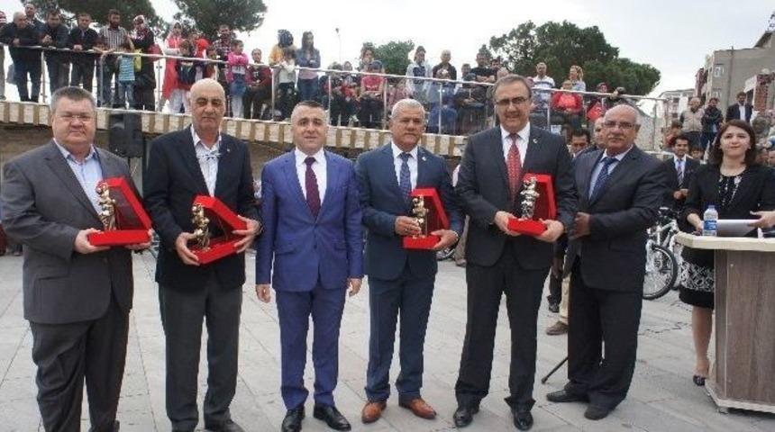 Alaşehir’de 23 Nisan Coşkuyla Kutlandı