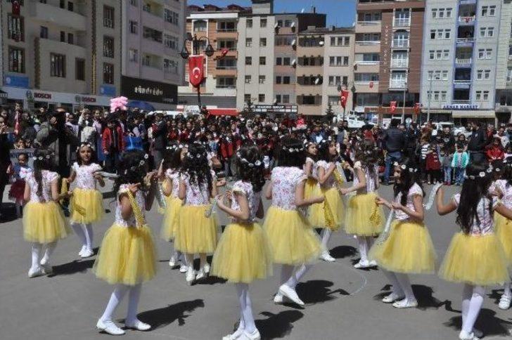 Kars’ta 23 Nisan Coşkusu G5