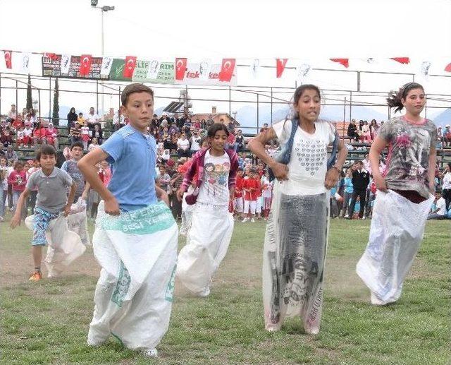 23 Nisan Döşemealtı’nda Coşkuyla Kutlandı