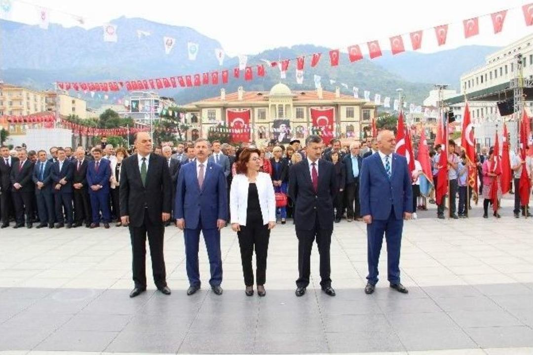 Manisa 23 Nisan Kutlamaları