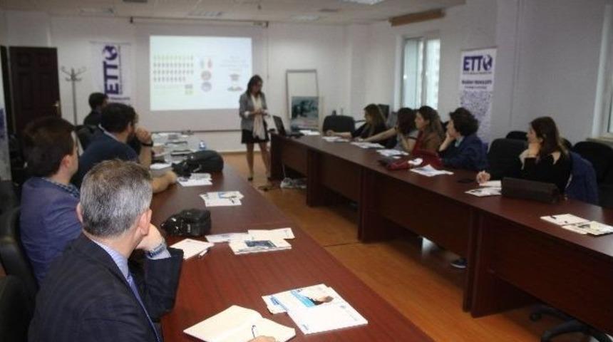 Erciyes Teknopark&rsquo;ta &rsquo;katip &Ccedil;elebi Newton Fonu&rsquo; Bilgilendirme Semineri D&uuml;zenlendi