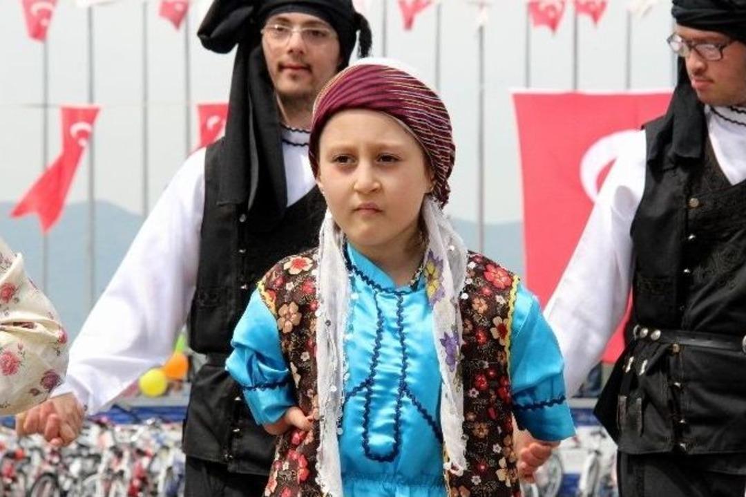 23 Nisan Kutlamasına &Ouml;zel &Ouml;ğrencilerin G&ouml;sterisi Damga Vurdu