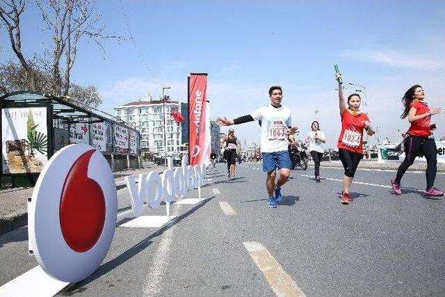 Vodafone İstanbul Yarı Maratonu Yarın Koşulacak