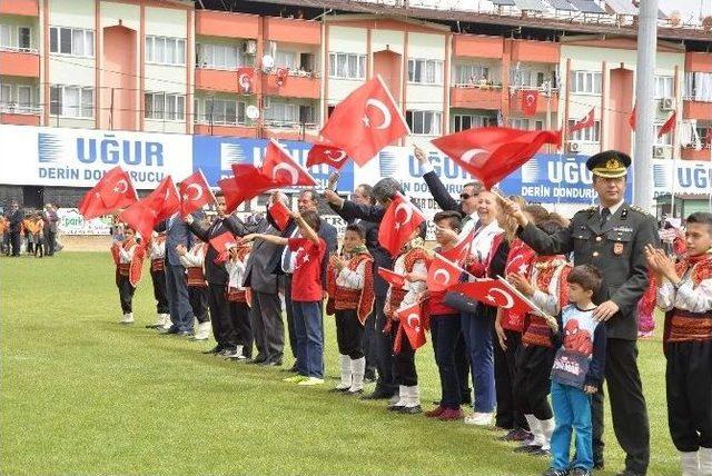 Nazilli’de 23 Nisan Çocuk Bayramı Coşkuyla Kutlandı