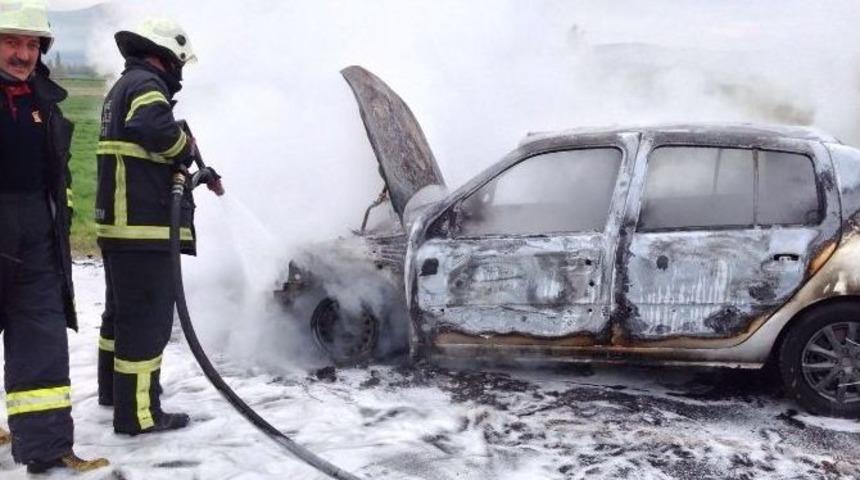 Seyir Halindeki Lpg&rsquo;li Otomobil Yandı