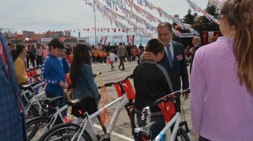 Sinop&rsquo;ta 127 Adet Bisiklet Dağıtıldı