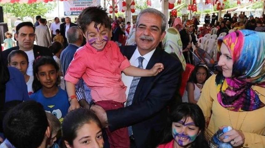 &Ccedil;ocuklar, Haliliye Belediyesinin &Ccedil;ocuk Sokağında Doyasıya Eğlendi