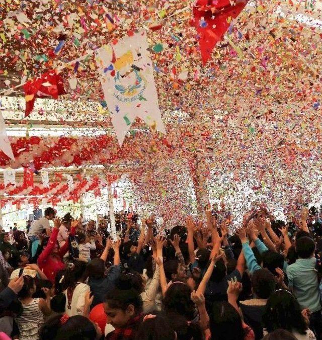 Çocuklar, Haliliye Belediyesinin Çocuk Sokağında Doyasıya Eğlendi