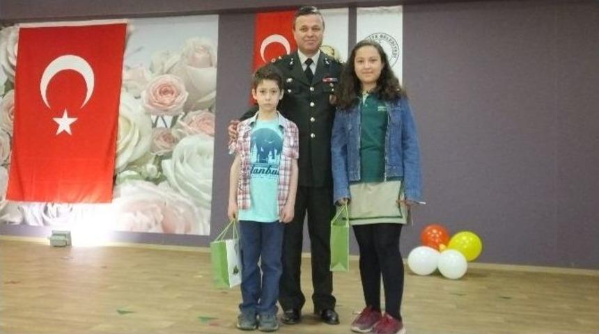 Burhaniyeli Azra Okulunun Gururu Oldu