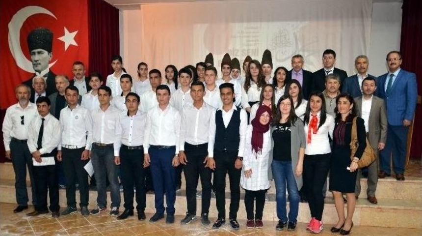 Liselilerden "kutlu Doğum Haftası" Etkinliği