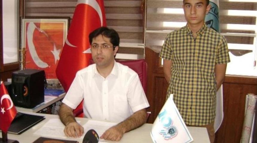 T&uuml;rk Ocaklarında Başkanlık Koltuğu &Ccedil;ocuklara Teslim Edildi