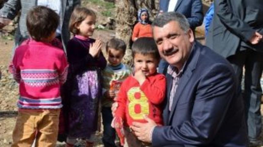 G&uuml;rkan&rsquo;dan 23 Nisan Mesajı