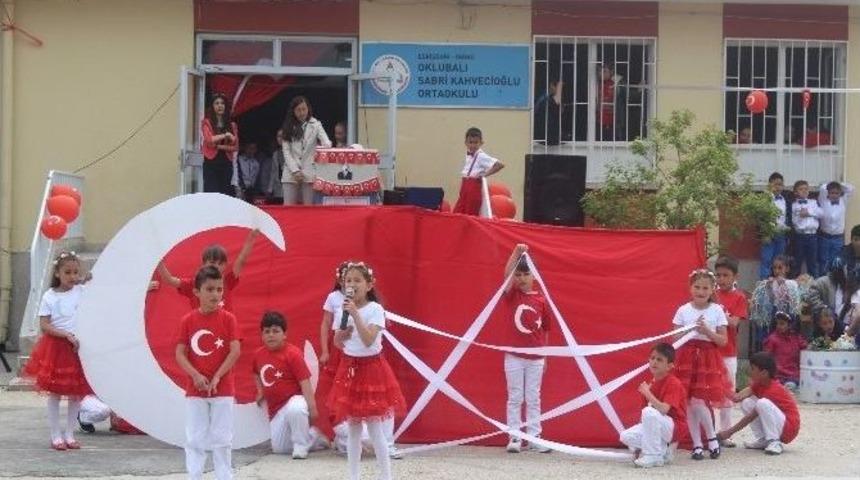 İn&ouml;n&uuml;&rsquo;de 23 Nisan Coşkusu