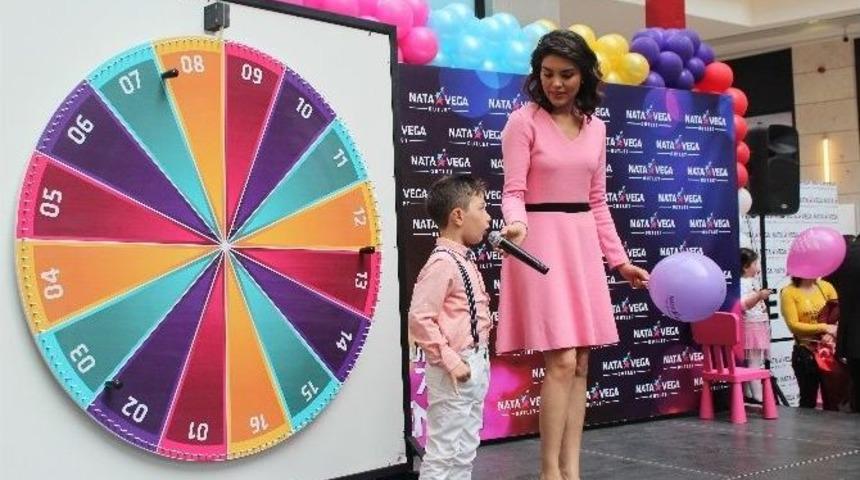 Nata Vega Outlet&rsquo;te 23 Nisan Coşkusu