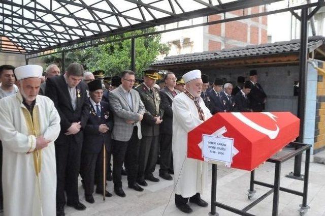 Kore Gazisi Askeri Törenle Son Yolculuğuna Uğurlandı