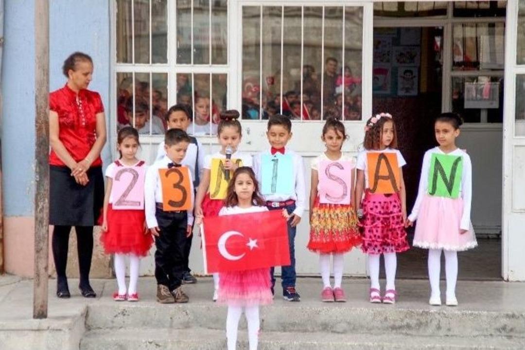 Yunak’ta 23 Nisan Kutlaması