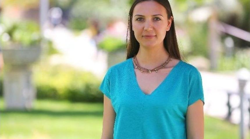 Uzmanından Anne-baba Olma Kılavuzu