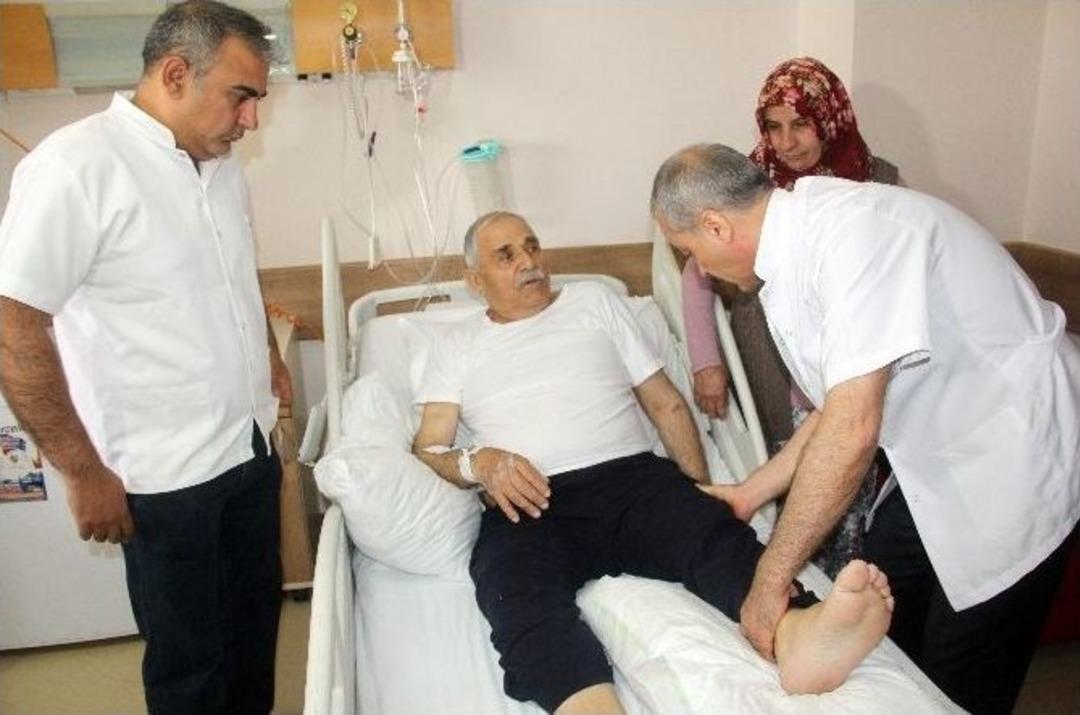 (&ouml;zel Haber) Yatalak Geldiği Hastaneden Y&uuml;r&uuml;yerek &Ccedil;ıktı