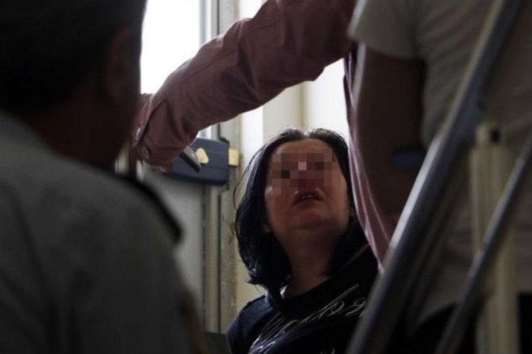 Kızının Cinsiyet Değiştirme İsteği Anneyi Hastanelik Etti