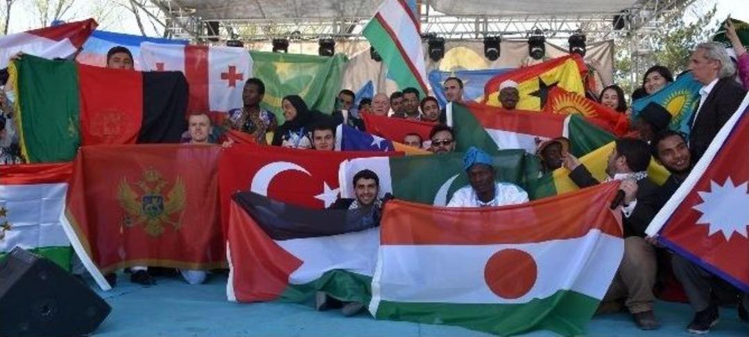 Sekmen: &ldquo;udef; Sevgi Ve Barışı Temsil Eder&rdquo;