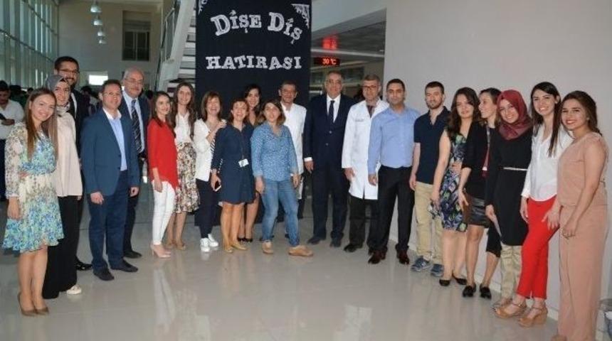 "dişe Diş Araştırma G&uuml;n&uuml;" Etkinliği