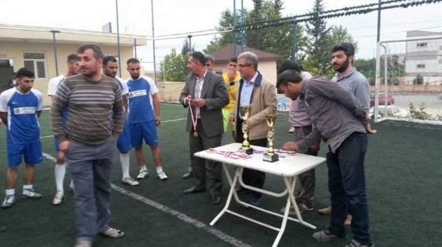 Ağa&ccedil; İşleri Odasından, Futbol Turnuvası