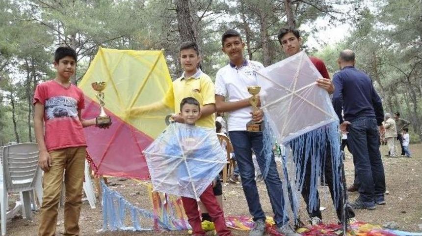 D&ouml;rtyol&rsquo;da U&ccedil;urtma Şenliği