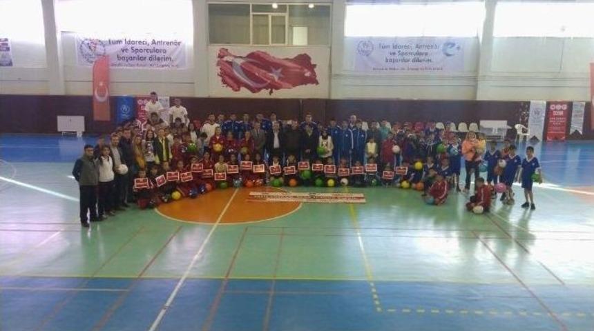 Sodes Y&uuml;z G&uuml;ld&uuml;rd&uuml;