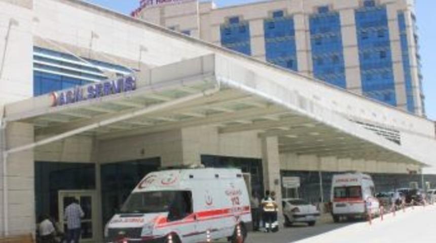 Siirt&rsquo;te Trafik Kazası: 2 Yaralı
