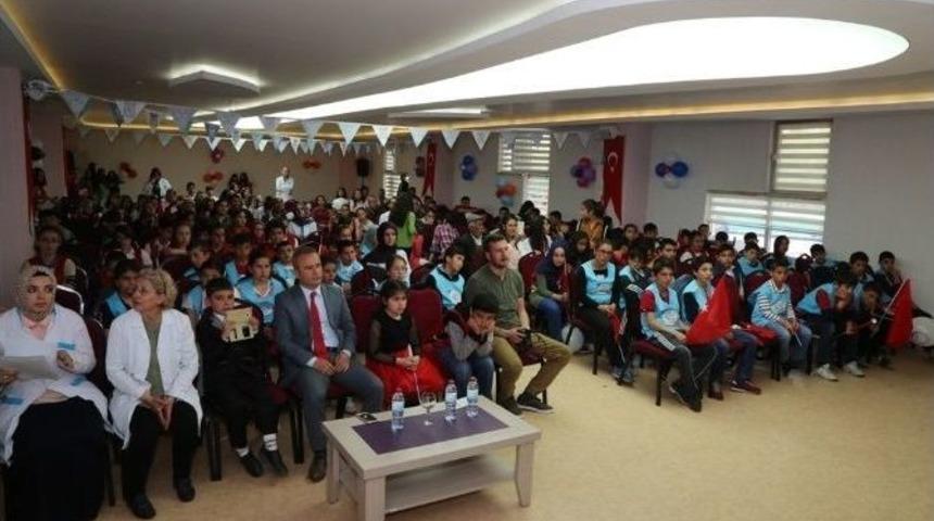 &Ccedil;ocuk Meclisinde 23 Nisan Coşkusu