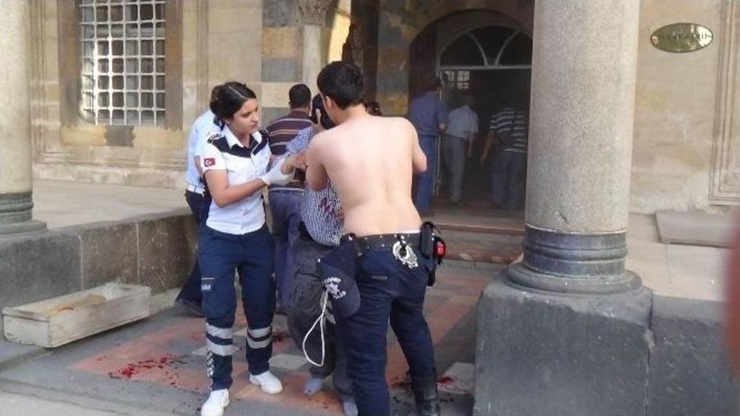 Kilis Valiliğinin Yanına Roket D&uuml;şt&uuml; (2)