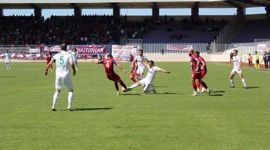 T&uuml;rk Metal Kırıkkalespor:3-saray&ouml;n&uuml; Belediyespor:1
