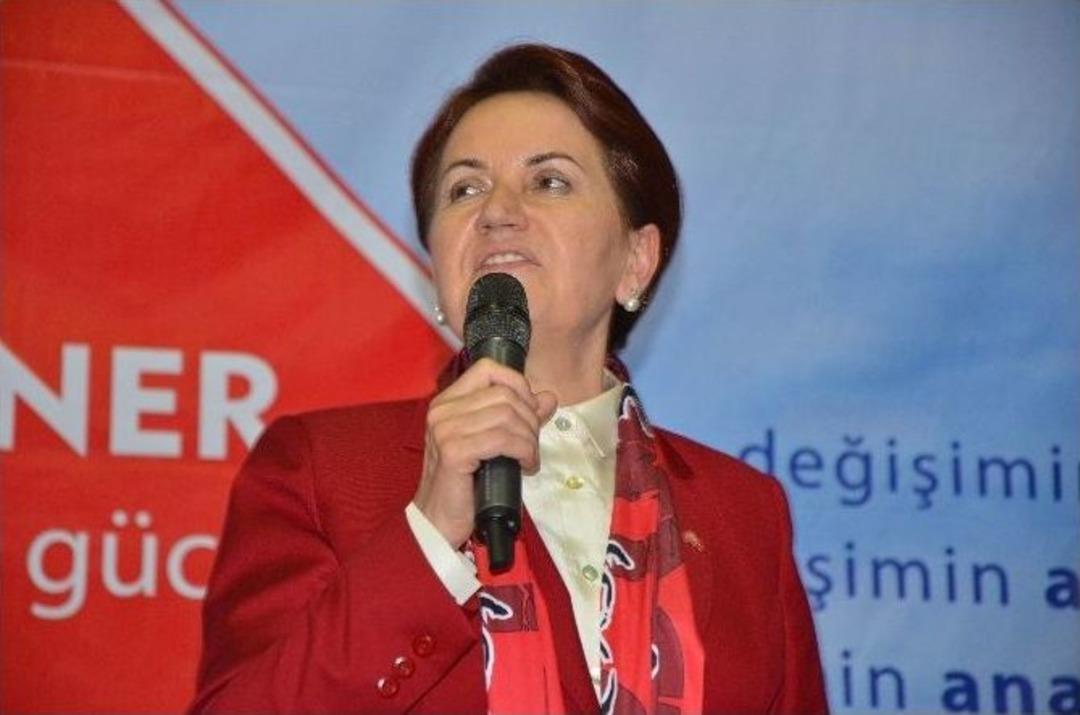 Akşener: &ldquo;t&uuml;rkiye&rsquo;yi Bayram Sofrasına &Ccedil;evireceğiz&rdquo;
