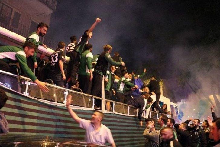 Kocaelispor Profesyonel Liglere Döndü G2