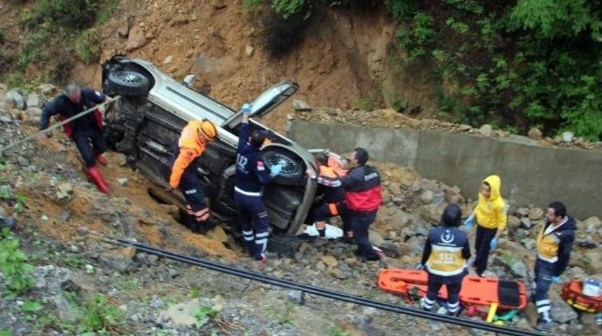 Zonguldak&rsquo;ta Trafik Kazası: 1 &Ouml;l&uuml;, 1 Ağır Yaralı