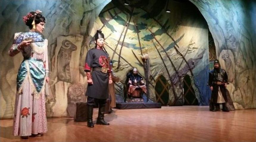 "g&ouml;kt&uuml;rkler" Ahmet Yesevi &Uuml;niversitesinde