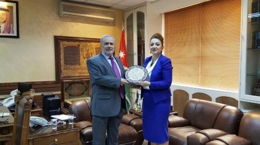 Atasoy, &Uuml;rd&uuml;n&rsquo;de Bakan Dahoud Tarafından Kabul Edildi