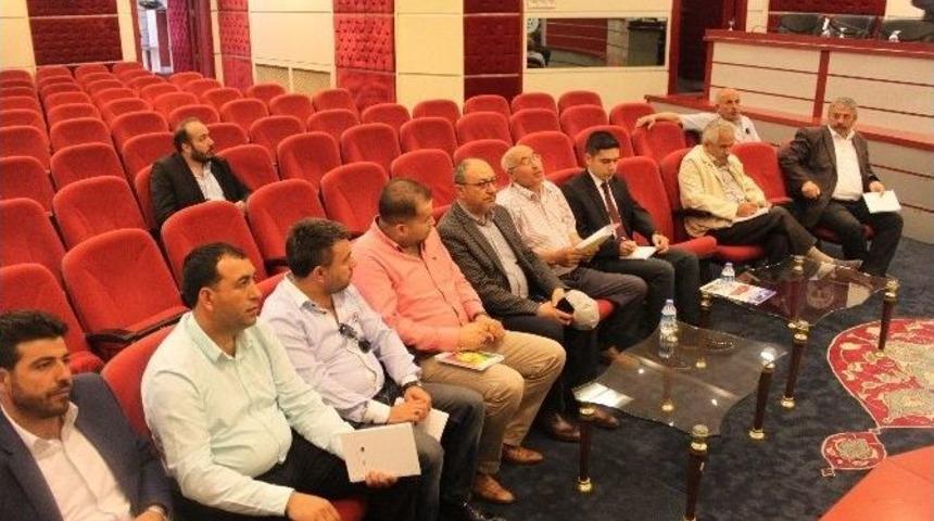 Başkan Hi&ccedil;yılmaz, 2 Ayrı Meslek Komitesi Toplantısında &Uuml;yeleri Dinledi