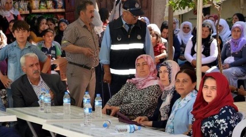 Kutlu Doğum Etkinliğinde Dualar Barış Ve Kardeşlik İ&ccedil;in Okundu