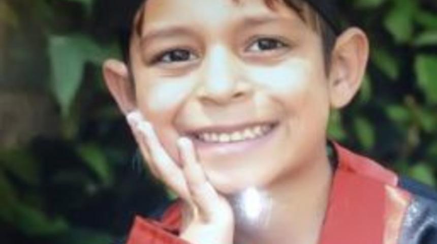 Dalaman&rsquo;da Otomobilin &Ccedil;arptığı &Ccedil;ocuk Yaşam Savaşını Kaybetti