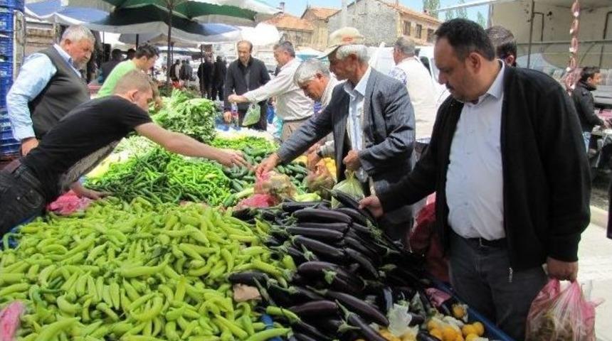 Hisarcık&rsquo;ta Sebze Fiyatları 1 Liraya Kadar D&uuml;şt&uuml;
