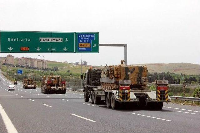 Roketli Saldırıların Arttığı Kilis’e Askeri Sevkıyat