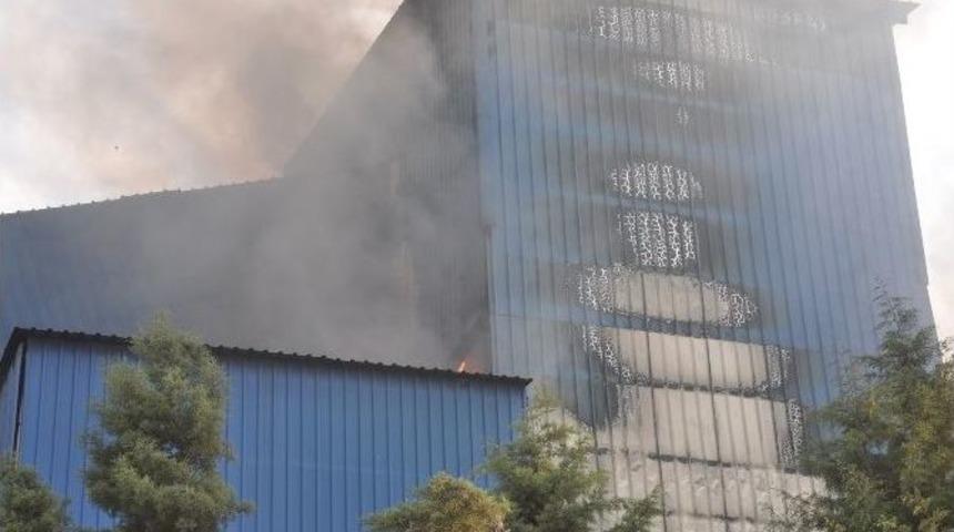 İneg&ouml;l Osb&rsquo;de Korkutan Yangın